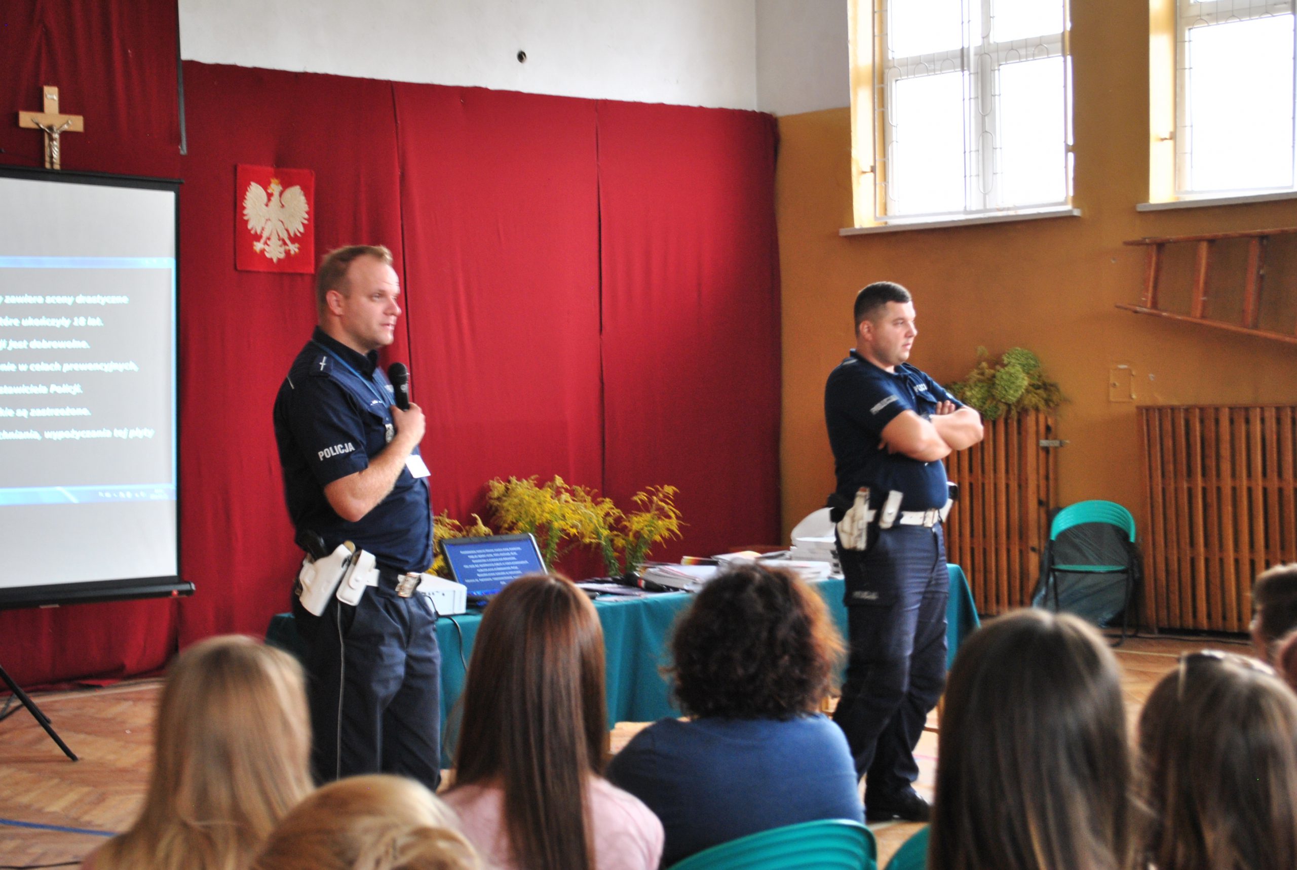 Bezpieczni na drodze i w ruchu drogowym