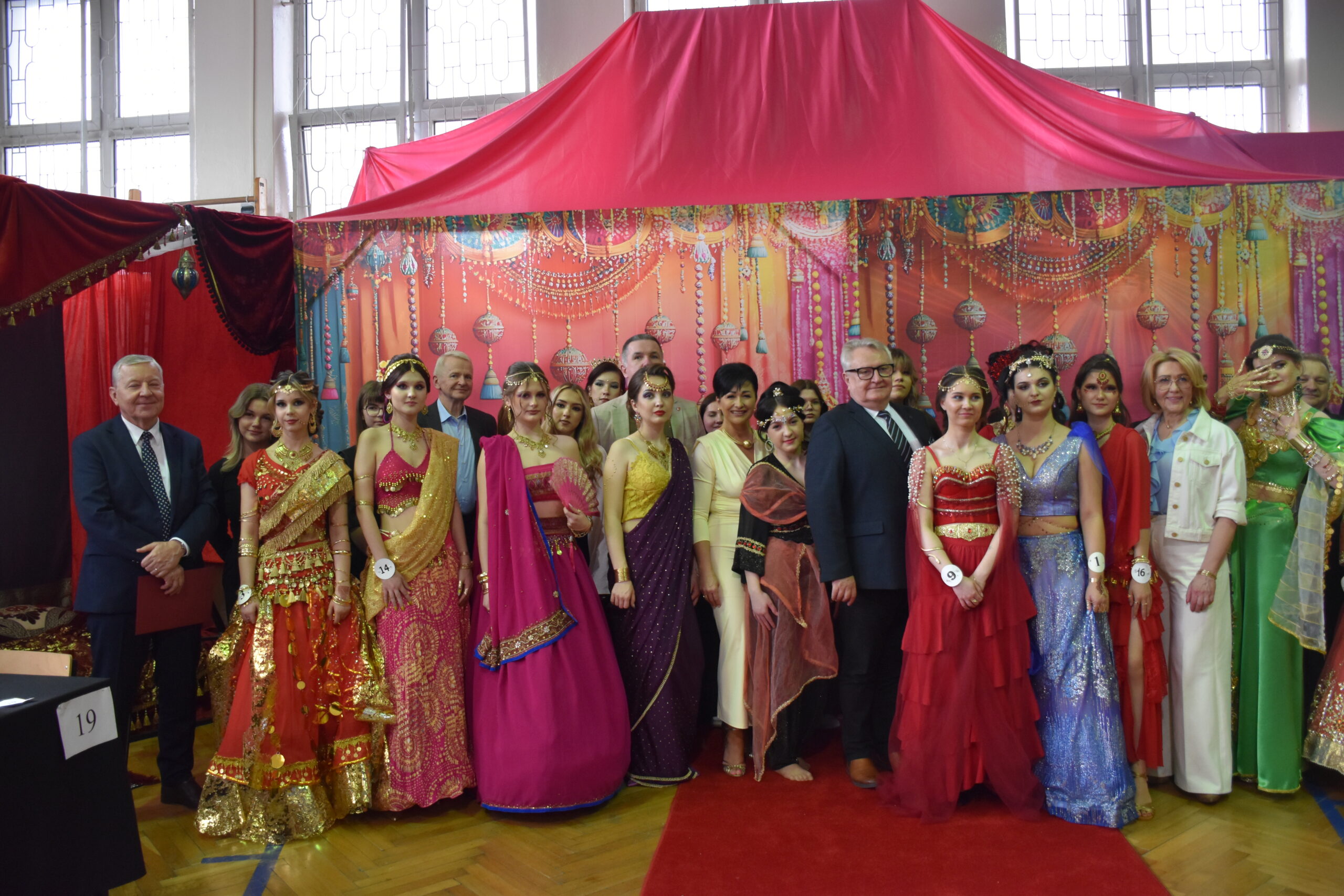 Sztuka fryzjerska w blasku Indii